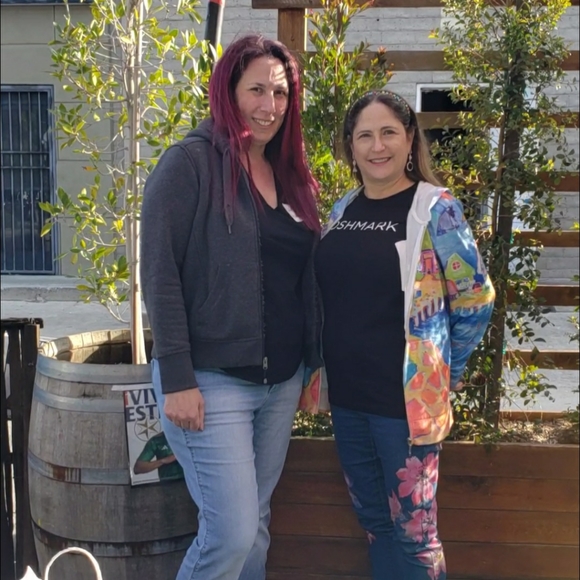 IRL LA Posh N Sip March 2023 - Picture 5 of 9